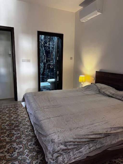 Dar Barbara - Duplex 1 Double Bed Maltese Style House Villa Cospicua Luaran gambar